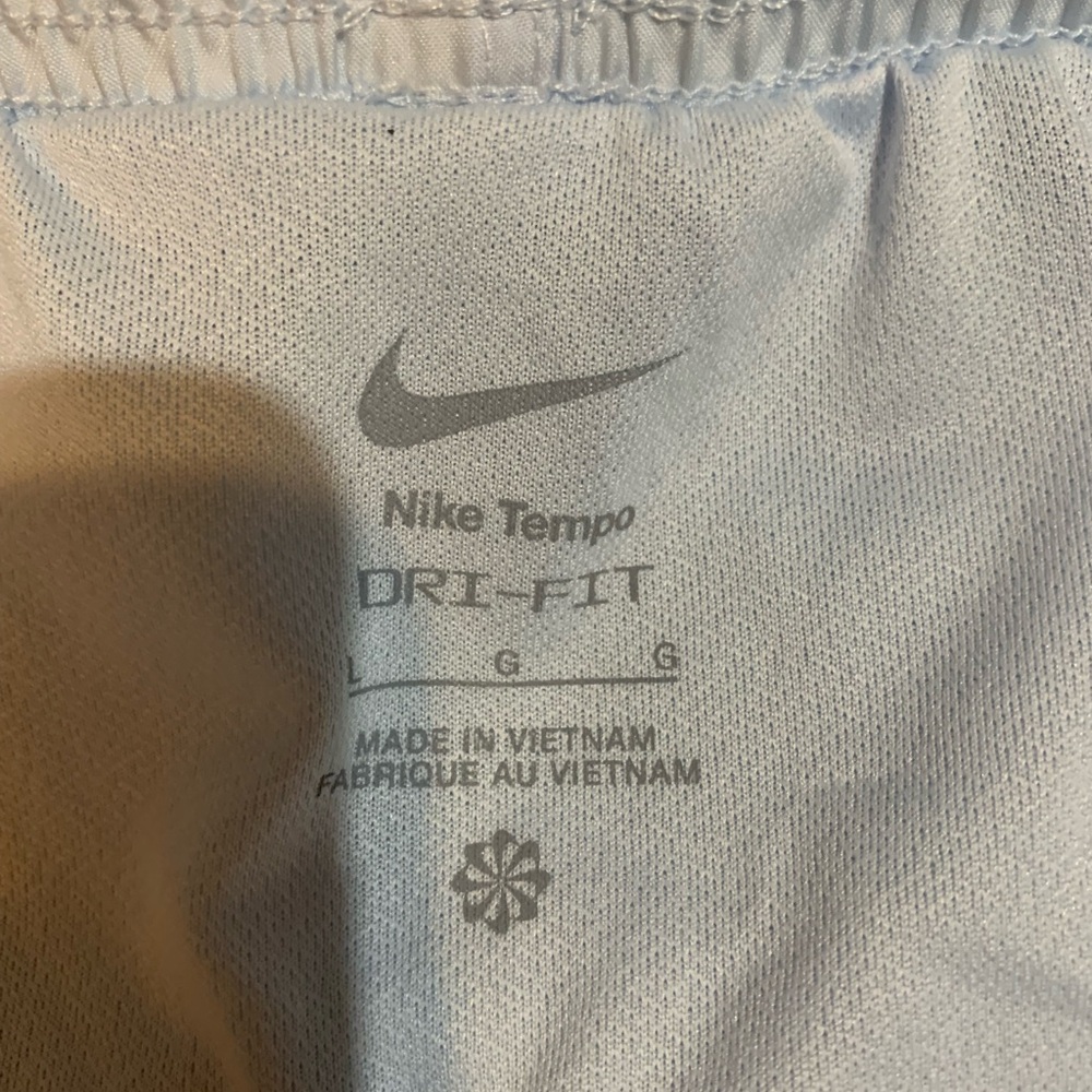 Nike Tempo Women's Light Blue Running Shorts Size Large NWT - Picture 6 of 8